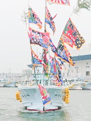 進水式のときの山形さんの漁船