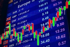 本当に投資信託はお得？運用手数料を考える