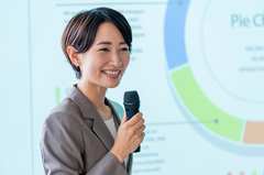 “きれいな歯”の人がビジネスで評価される現実