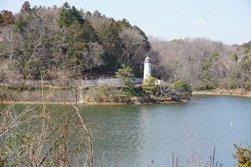 湖を眺めながら「ムーミンバレーパーク」までのお散歩を楽しみましょう