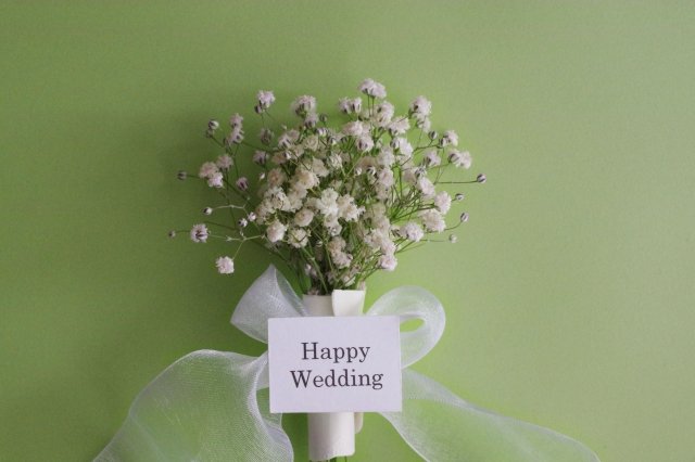 臨月で結婚式に参列できなかったママからのお祝い