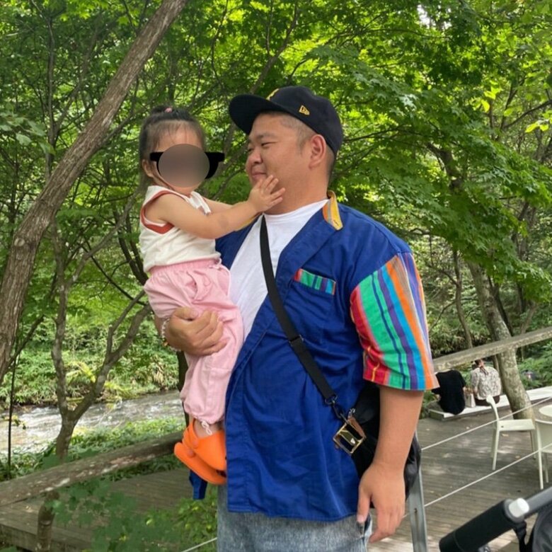 休日に家族と出かけて