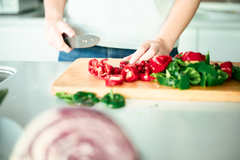 完成までわずか15分… 金山一彦さんの子どもカレーは絶対真似したい！