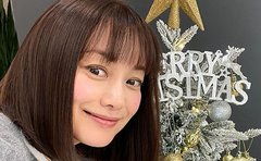 「街頭でアンケートを配り」蛯原英里 講師歴12年になるベビーマッサージの「原点」