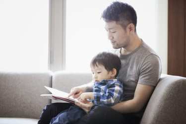 浮気の裏で子どもに見せる〝パパの顔〟私が「仮面夫婦」を決意した瞬間