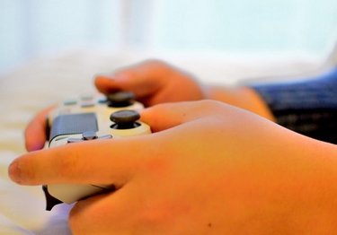 ゲームばかりする子どもへの対処法！広い世界に目を向けよう