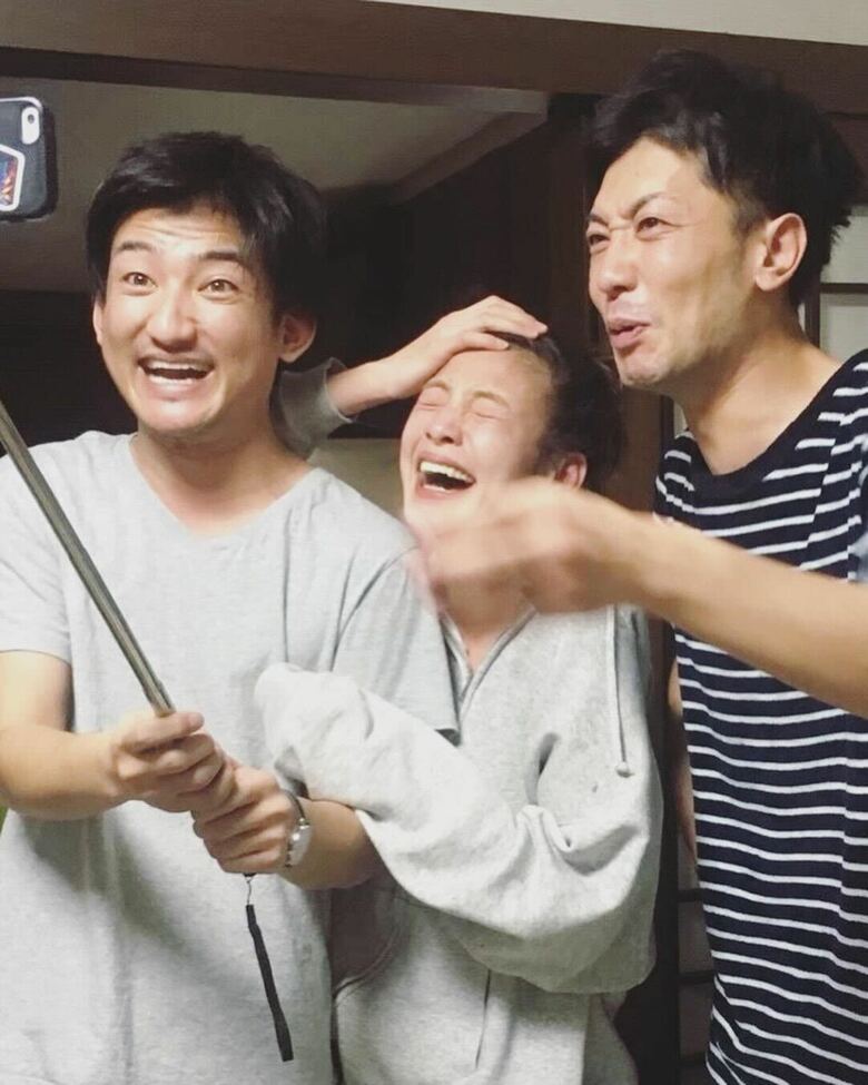 西山さんの大きな支えになった、お兄さんと弟さん。何かあったときはいつも“きょうだい会議”を開くそうです（写真提供／本人）