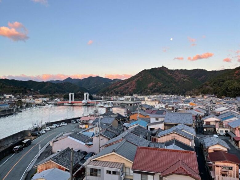 田中さんの兼業先2社の本拠地、三重県北牟婁郡紀北町（写真提供：株式会社ディーグリーン）
