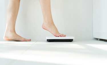 「夜も気にせず食べちゃう」人気モデルの太らないコツが意外すぎ！