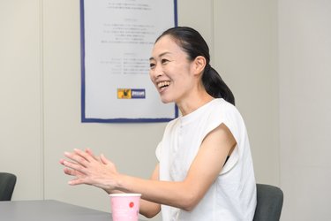 サッカーW杯で笛を吹く審判員・山下良美さん「試合中、私の頭の中はフル回転です」