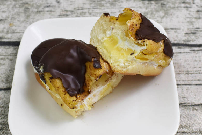 ファミマ「エクレアみたいなパン」の画像2