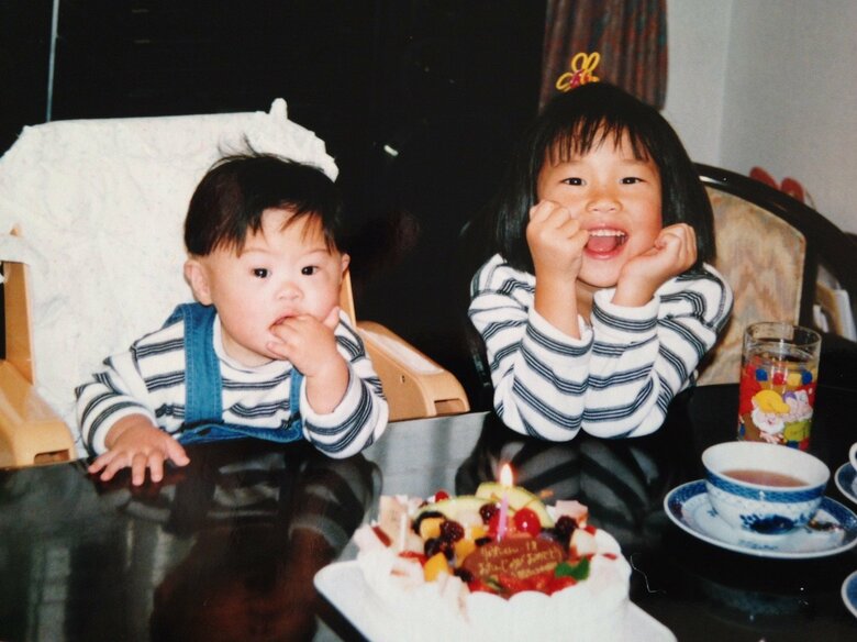 娘であり作家の岸田奈美さんと息子の良太さんと