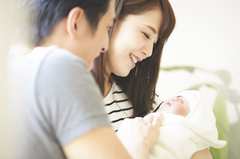 ついに赤ちゃんの出生数が過去最少84万人に…少子化がますます加速？