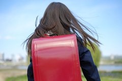 学校の先生と合わないと悩む我が子……親としてできることは？