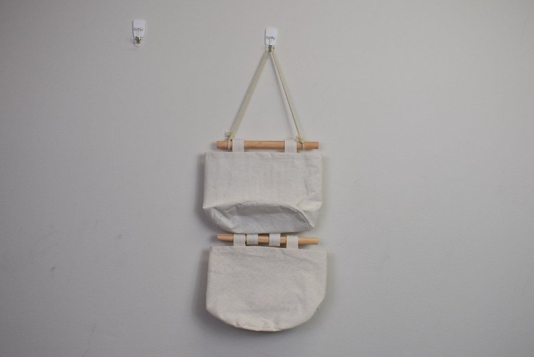 セリアのおすすめ商品「連結式ウォールポケット」の実物画像