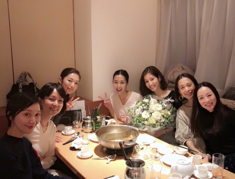 モデル仲間との集まりで（Instagramより）