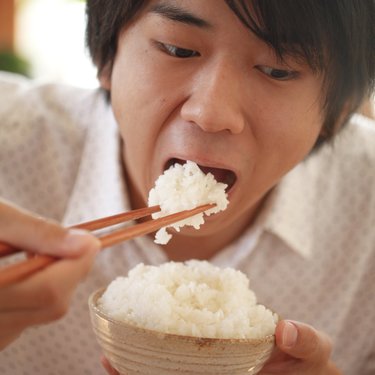 「食べる姿が豚に見える」と妻は言う〝無言で食事する夫〟は夫婦に亀裂を招く!!