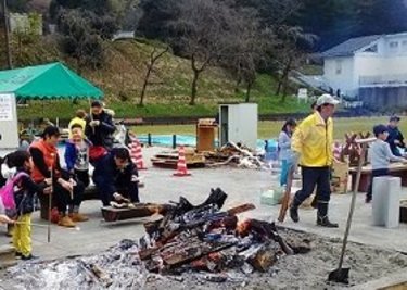 たき火で冬を楽しもう！こどもの国【冬】