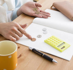 平均所得551万6000円…生活が苦しい世帯が4年ぶりに増加した