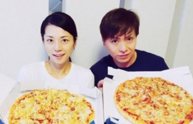 夫のIZAMさんと吉岡美穂さん