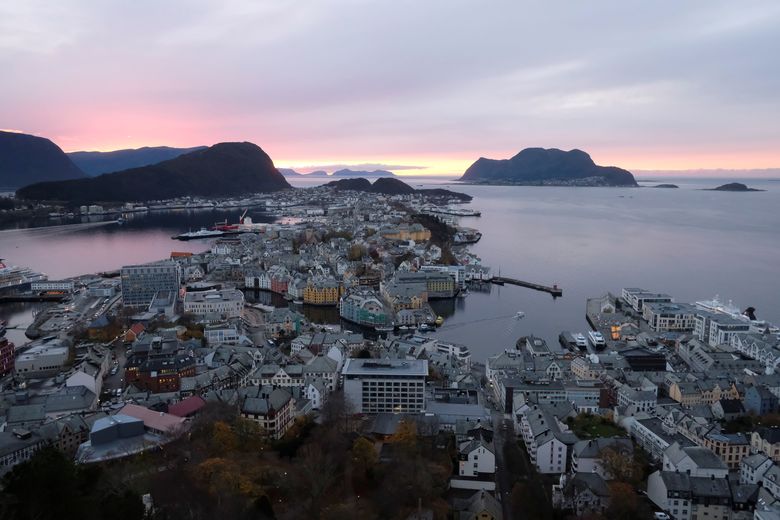 大平啓朗さんが撮影したノルウェーのオーレスンの写心