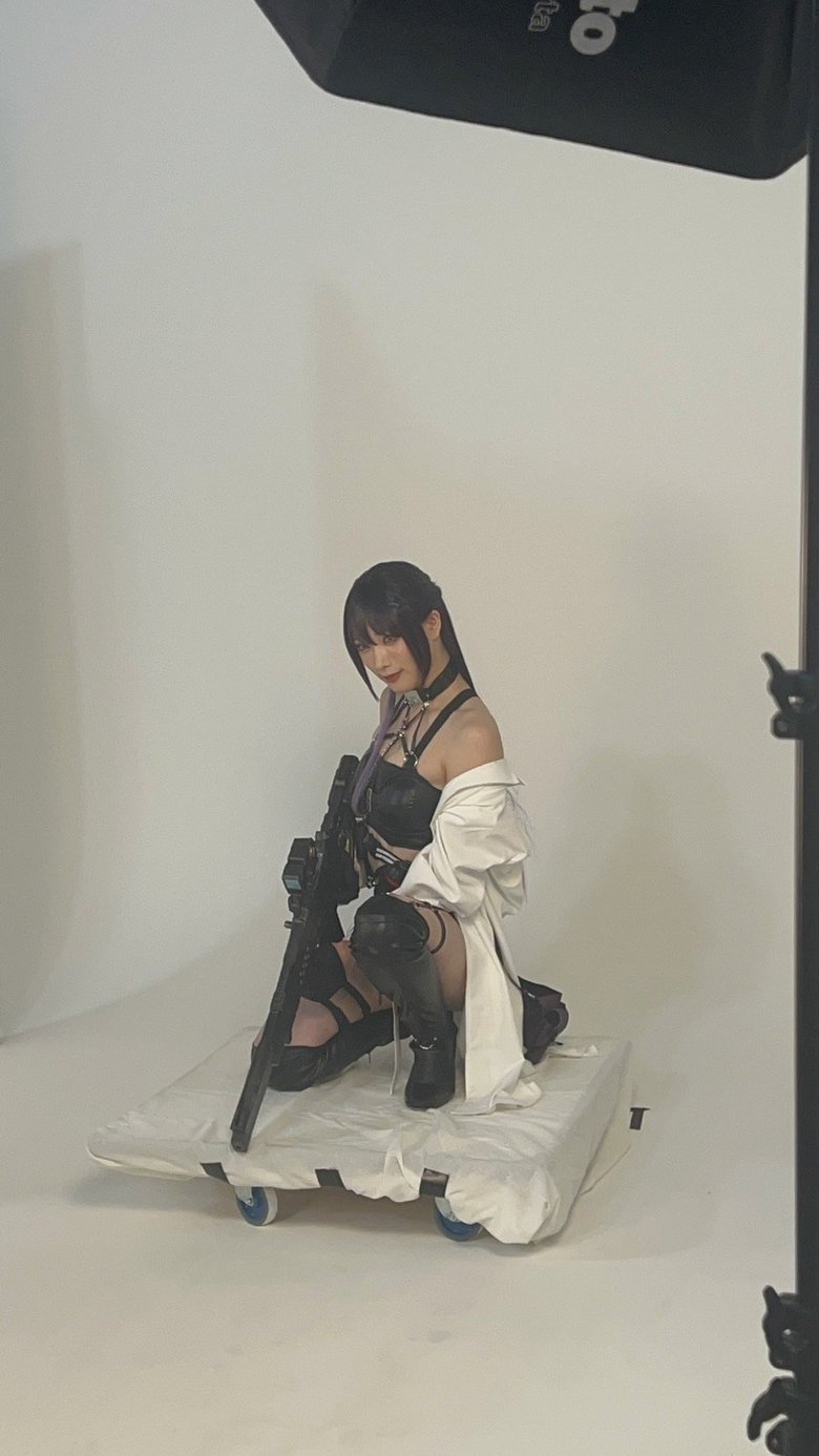 舞台「NIKKE THE STAGE」でミハラ役を演じた