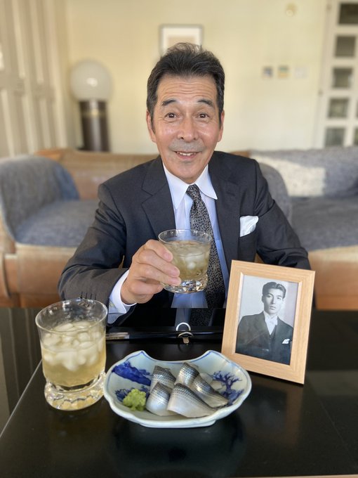 父の日の一枚。お父様の好物とともに