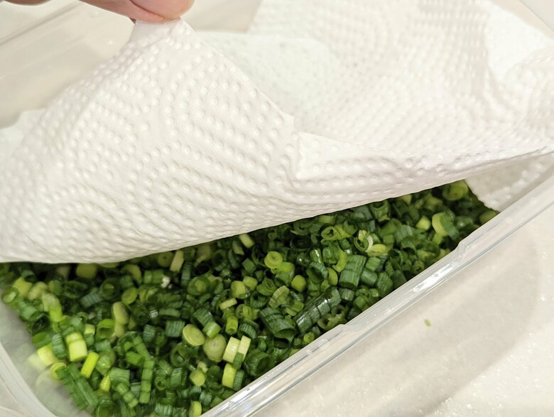 2.キッチンペーパーを被せる