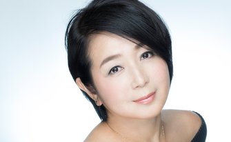小栗香織