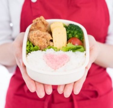 キャラ弁で巻き起こるママ友との確執！「作るのやめてくれない？」