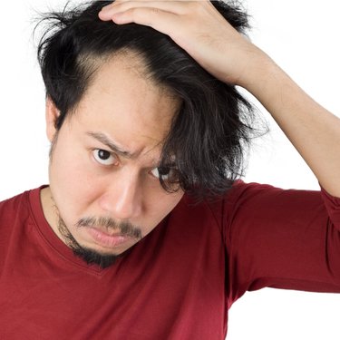 明らかに薄くなってきた…!! 意外と悩む夫への「ハゲてきたよ」の伝え方