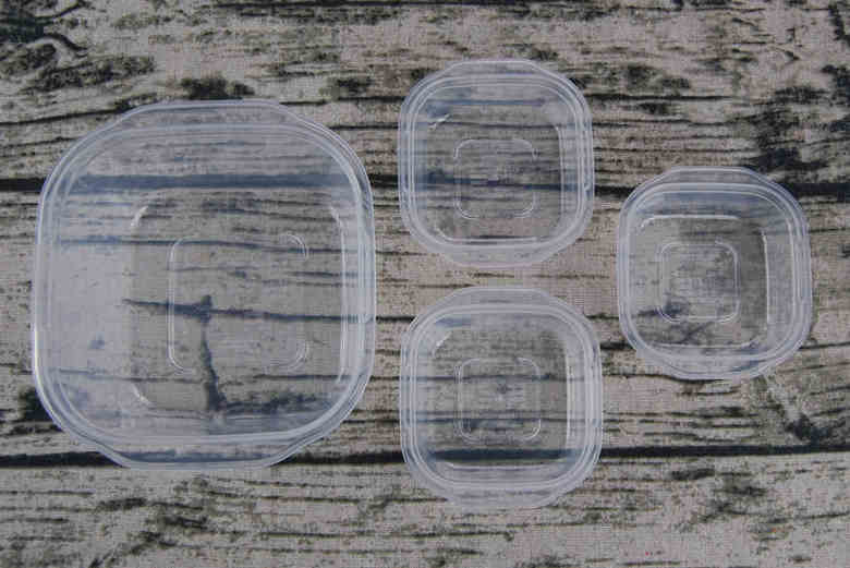 セリアのおすすめキッチン用品「楽ちんパック スクエア」の実物画像3