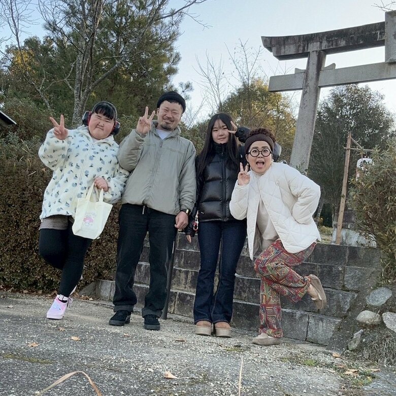 ゆいなさん中学1年生の冬。家族で初詣へ