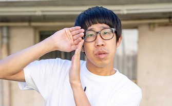 ひょっこりはん