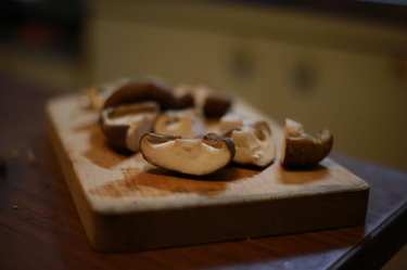 ホットプレートで絶品料理に国分太一さんも「うまい!!」