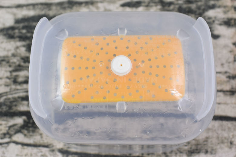 セリアのおすすめキッチン用品「本格温泉たまご器」の商品画像