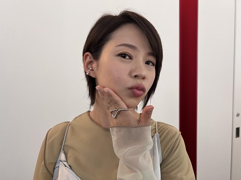 個性的なアクセサリーも楽しんで