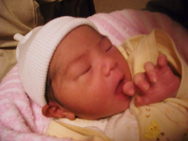 生まれたばかりの紗帆さん