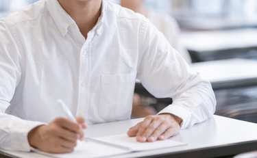 モラトリアムに何百万円払う!?子供を大学進学させる価値が問われてる