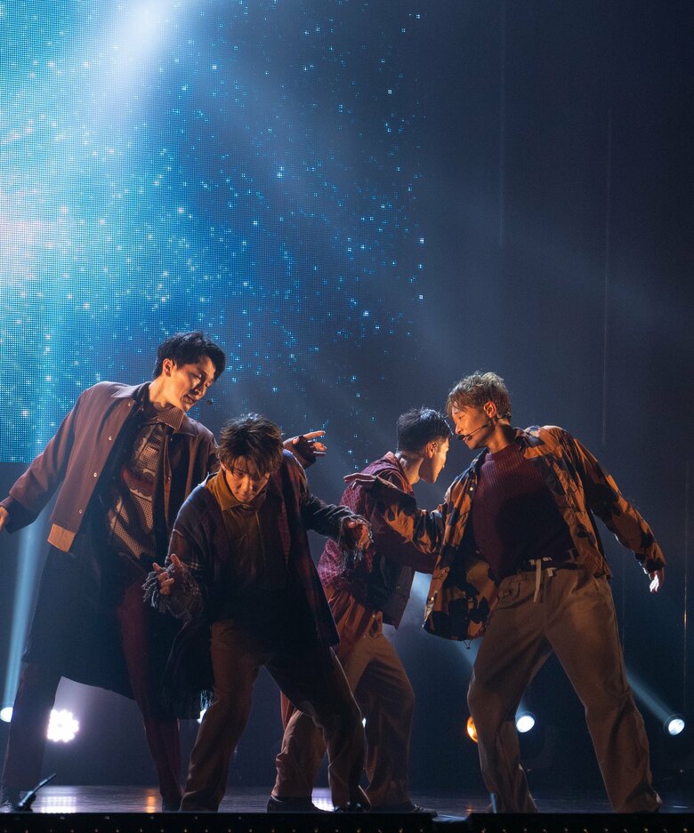 2021年のシットキングスのライブ中の一枚