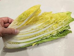 カット白菜は「外側から使うべき？」長持ちさせる裏技に「逆だと思ってた」