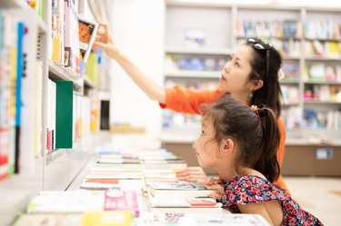 参考書は親が買う？子どもに任せる？勉強意欲を高めるために親ができること