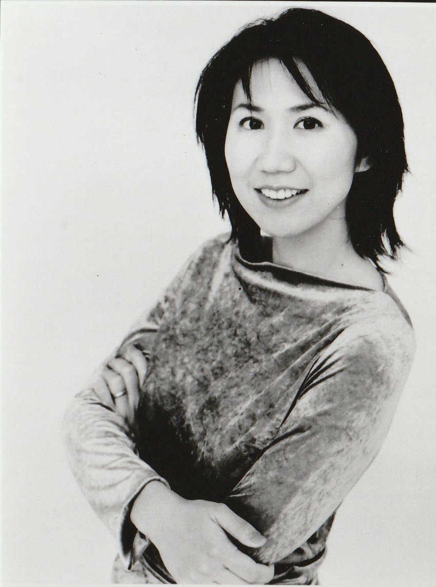 高橋洋子さん