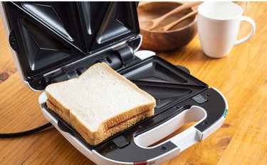 カズレーザーさん大興奮！“ホットサンドメーカー飯”が美味しすぎて「毎日食べたい…!!」