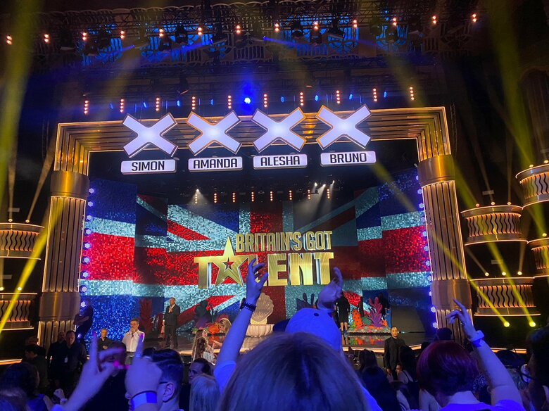 (c)FANY マガジン