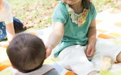 「子どもを産むのは得」松田美由紀さんシングルマザーの育児を振り返る