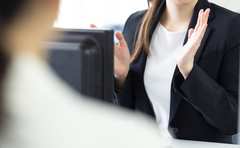 仕事中、上司に話しかけるのを躊躇する人が時間を無駄にしない方法はあるのか？