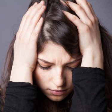 「別れてからも症状が辛い…」スリルと罪悪感の狭間で〝不倫うつ〟に苦しむ妻たち