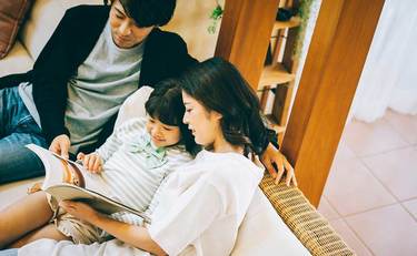 長い休校、小学生ママたちの「動画もいいけど…学習漫画おすすめ！」の声