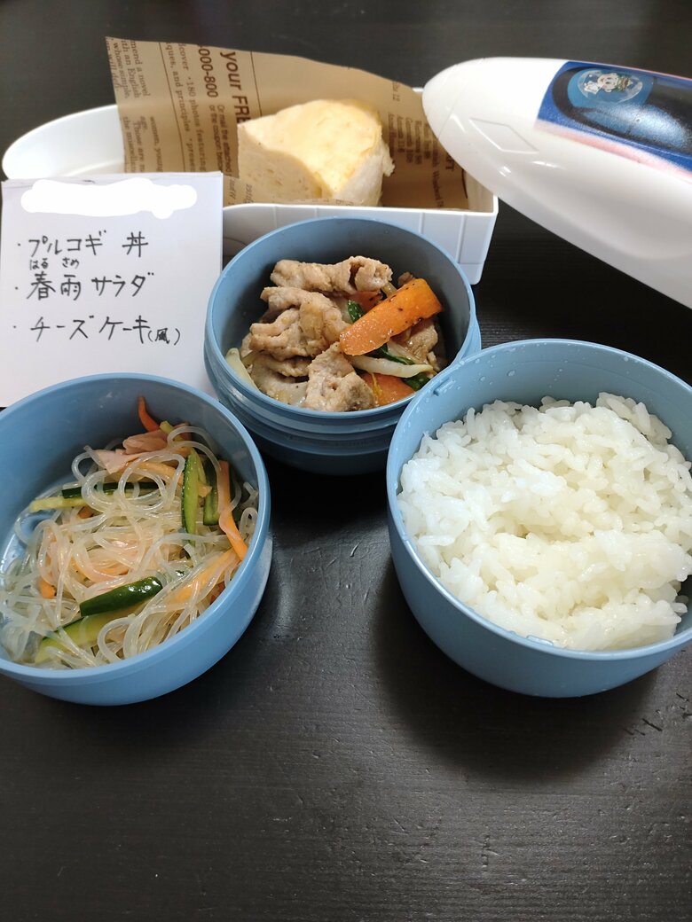 「チーズケーキも！」牛乳アレルギーの息子用に作った給食代替弁当とデザート